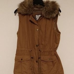 Snobbish Women's Utility Vest